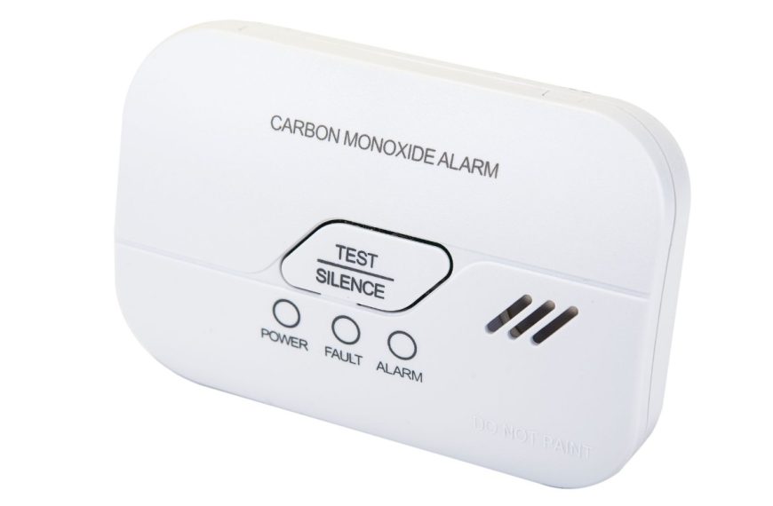 pros and cons of types of carbon monoxide alarms